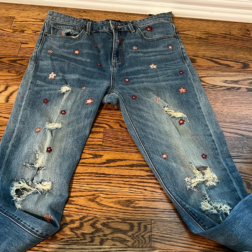 Woman’s Lucky Brand Bridgette Skinny floral print ripped jeans, Size 30 NWT